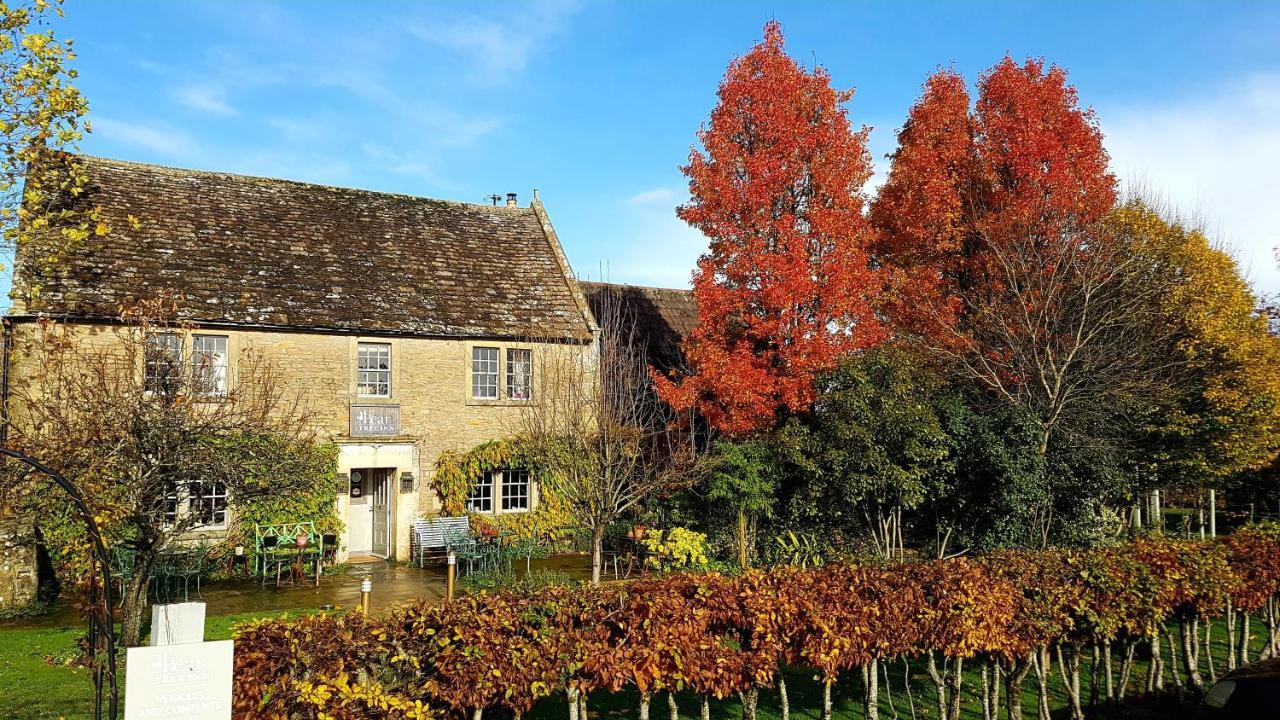 Pear Tree Inn Whitley Whitley  Exterior photo